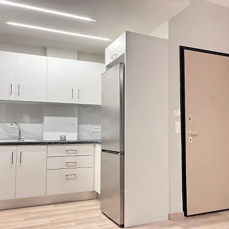 Panos's Daire Anabolu